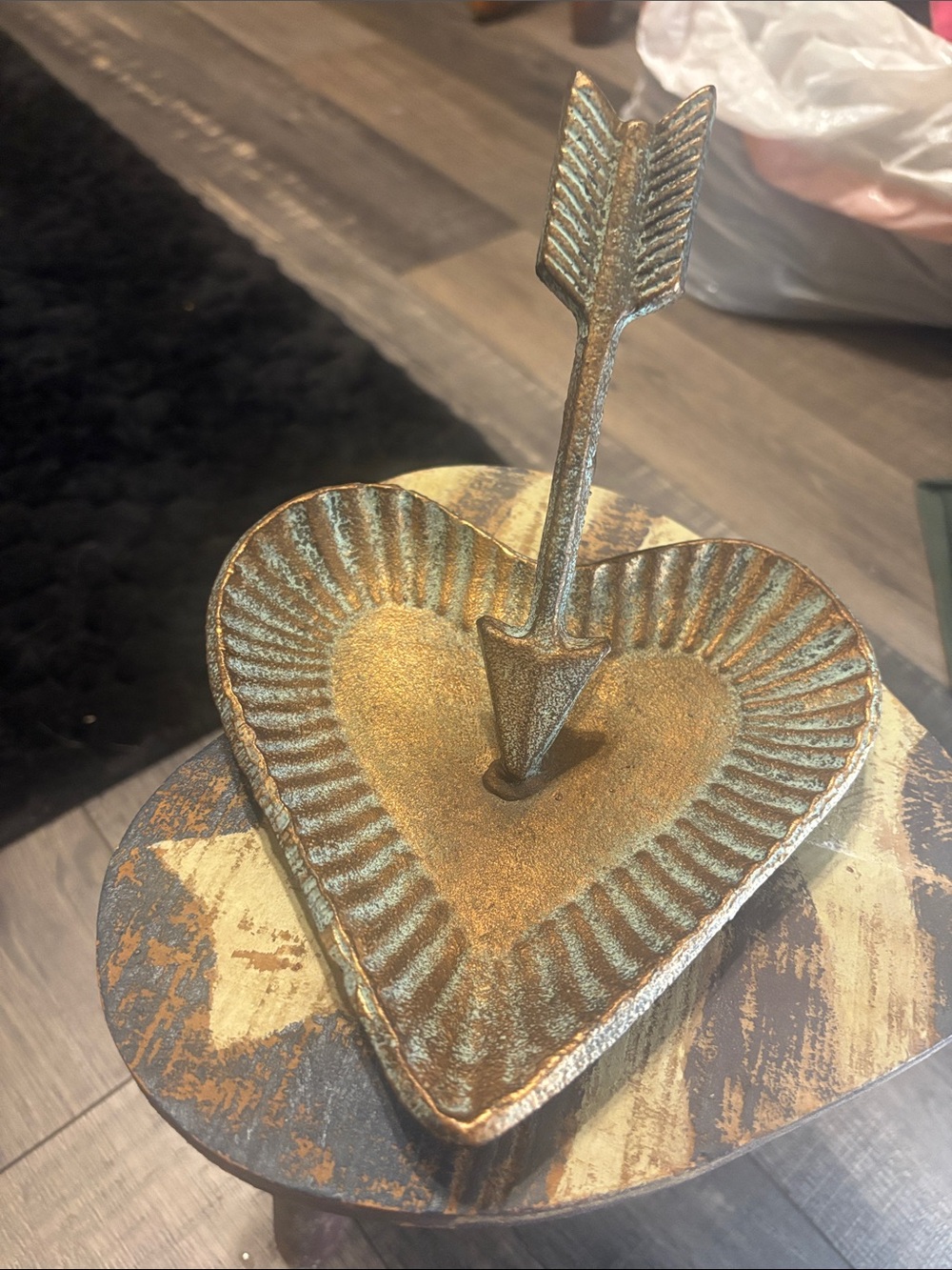 Decorative Heart Dish with Arrow Accent - Gold Finish